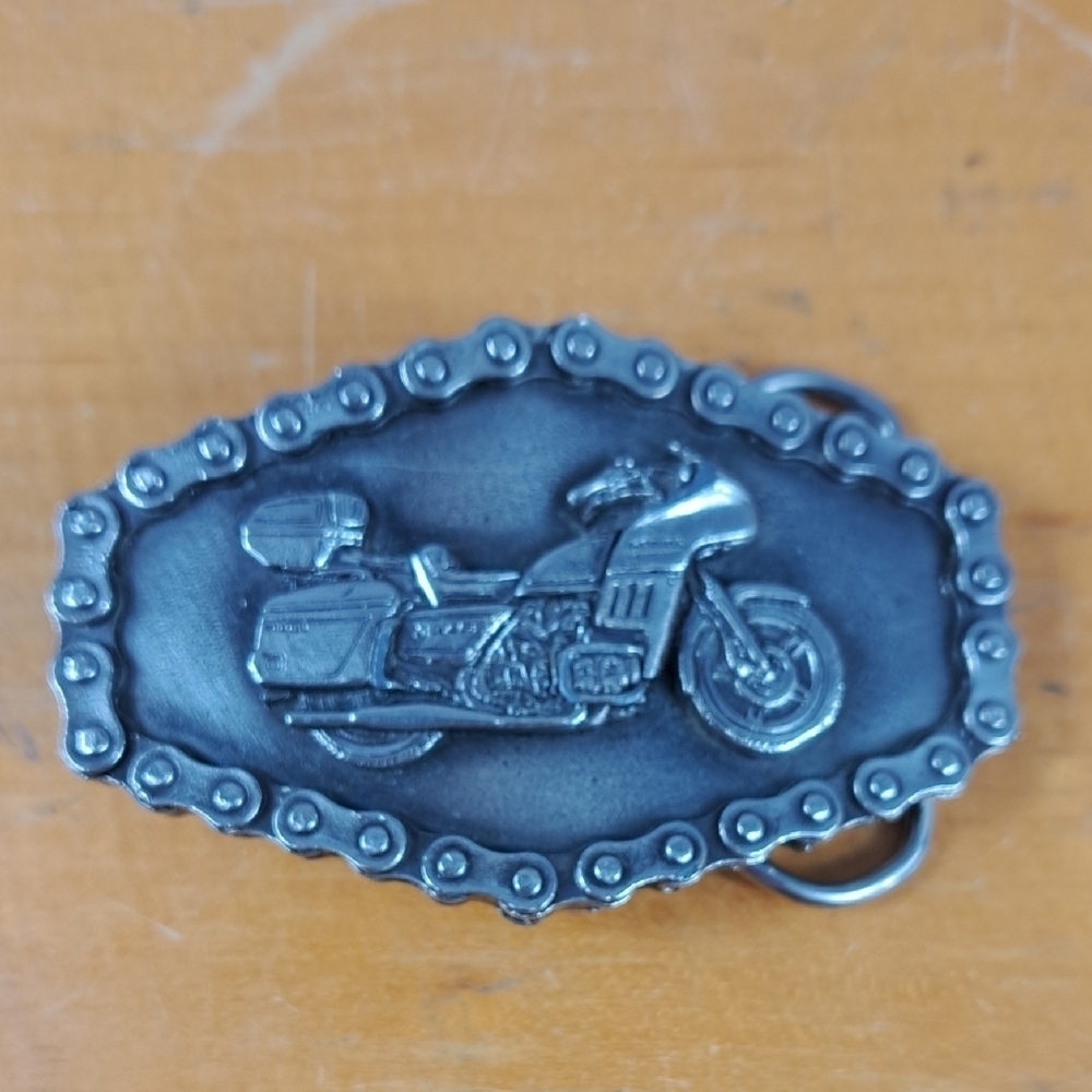 Vintage 1981 Honda Goldwing chain logo pewter motorcycle belt buckle
